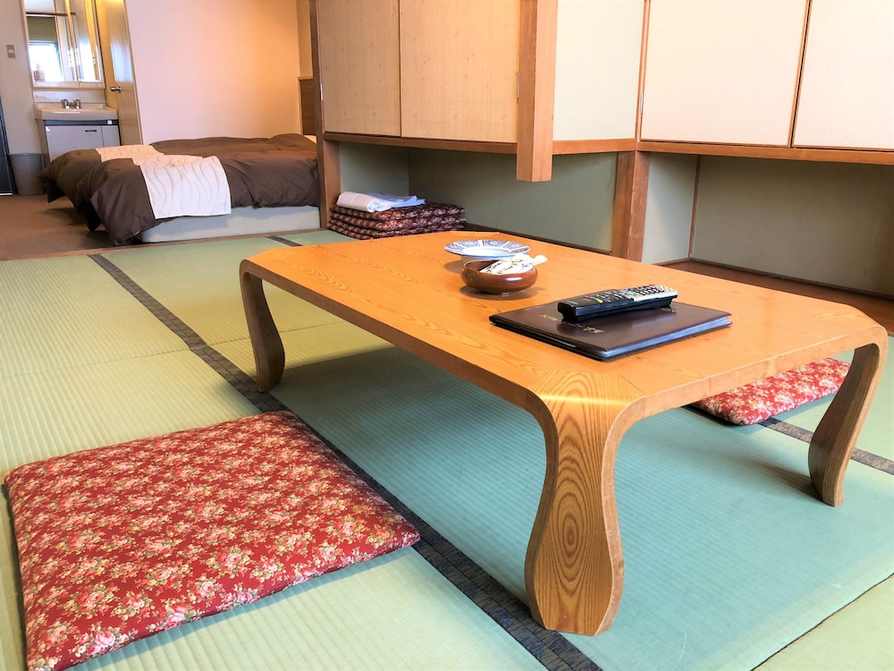Hotel Sunny Shiga 32/50