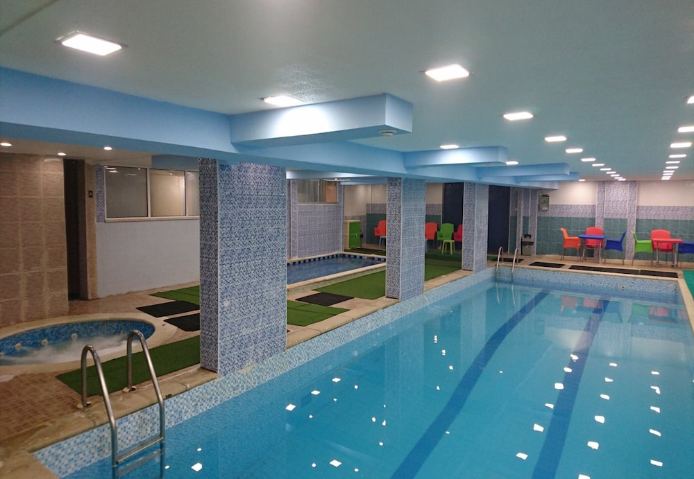 Grape Village Hotel 34/59