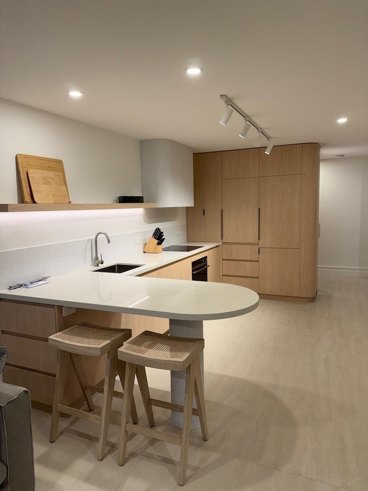 Macquarie Lodge Apartments 8/75