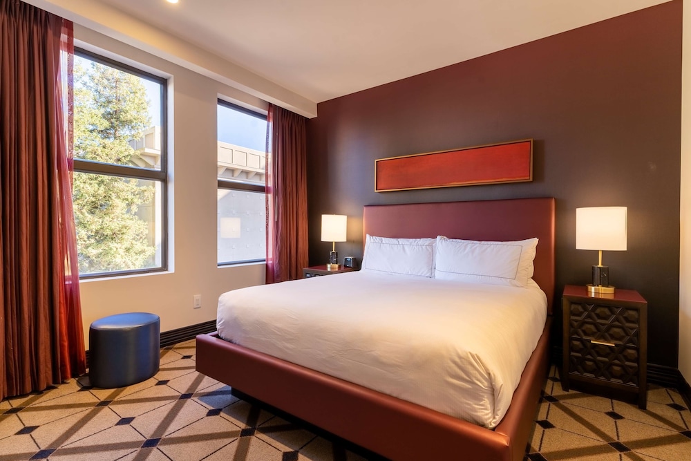 The Exchange Sacramento, Curio Collection by Hilton 21/48