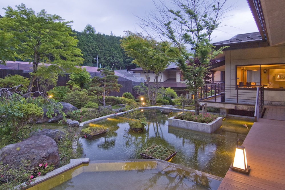 Okunoin Hotel Tokugawa 48/50