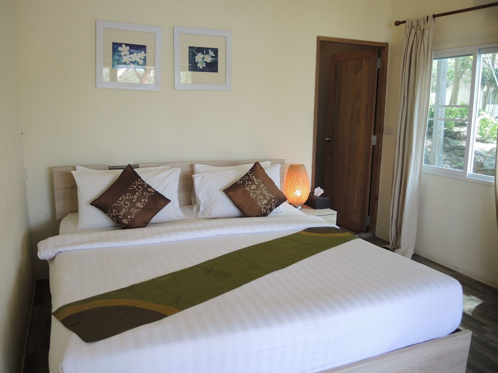 The C Samet Beach Resort 25/78