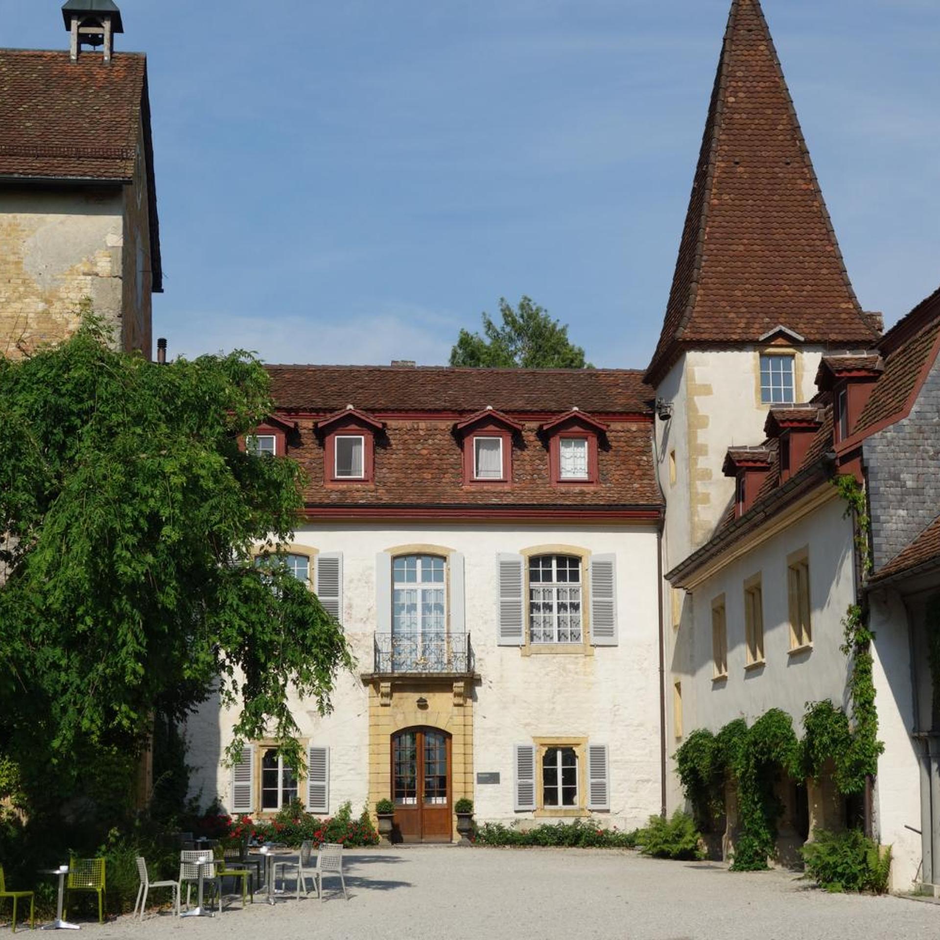 Schloss Muenchenwiler 6/50