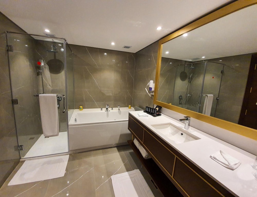 Porto Said Hotel & Spa 61/62
