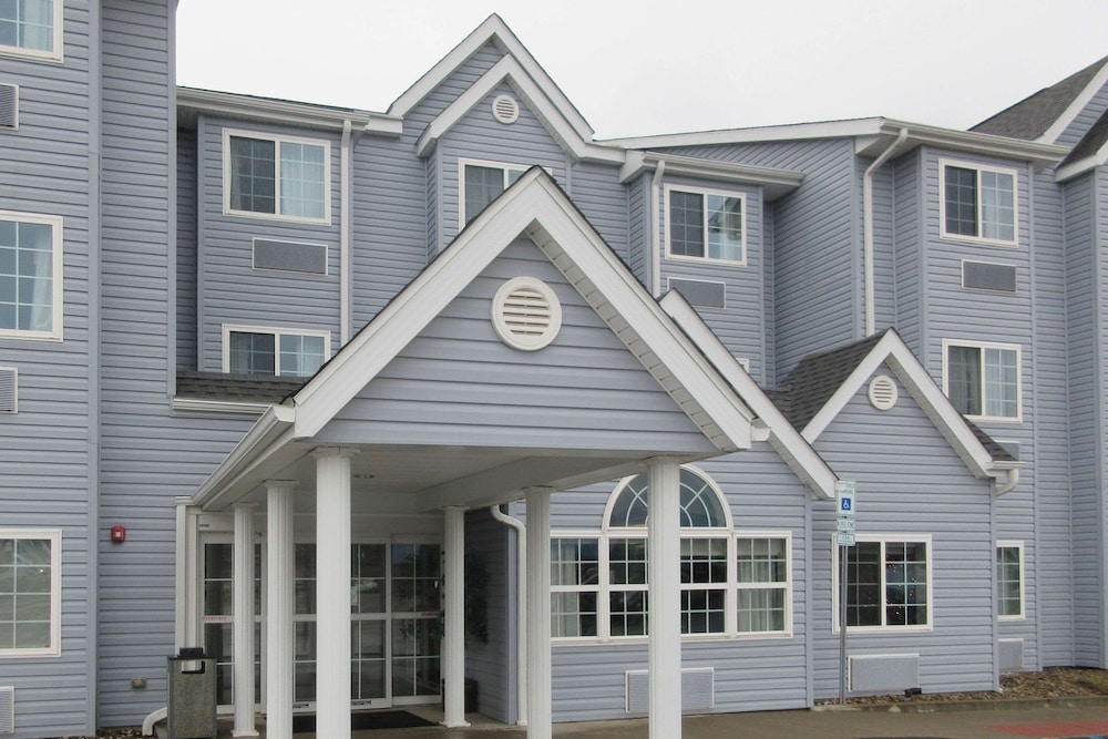 Quality Inn & Suites Caldwell I-77 1/28