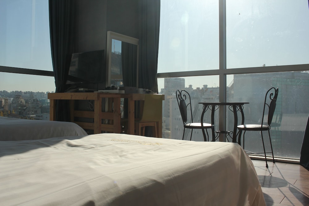 Myeongdong Merlin Hotel 21/65