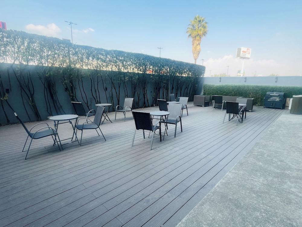 Ibis Mexico Perinorte 22/48