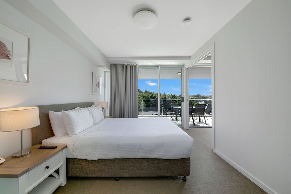Echelon Apartments 14/42