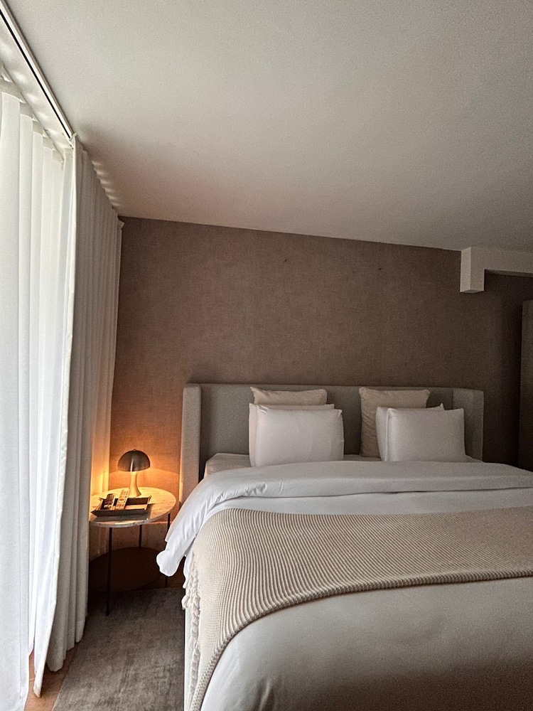 Residence L'heritage Tennyson By Bluebay 7/38