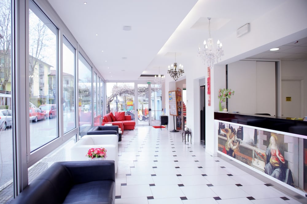 Hotel Leonardo &amp; Residenza Marconi 12/50