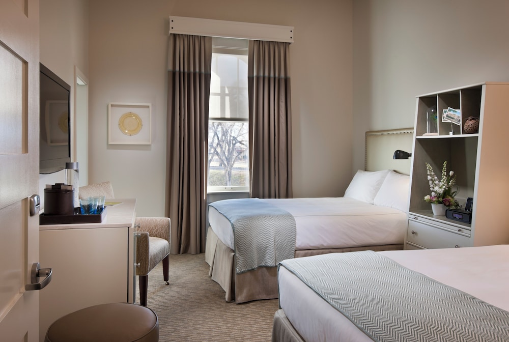 TRADITIONAL, DOUBLE BED