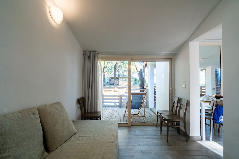 Club Del Sole Marina Julia Family Collection 36/57