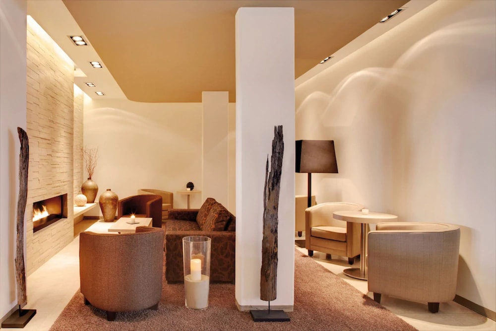 Ambassador Hotel Spa 27/50