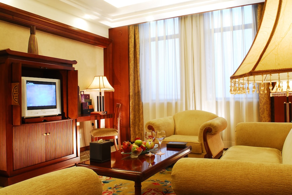 Grand Mercure On Renmin Square 42/64