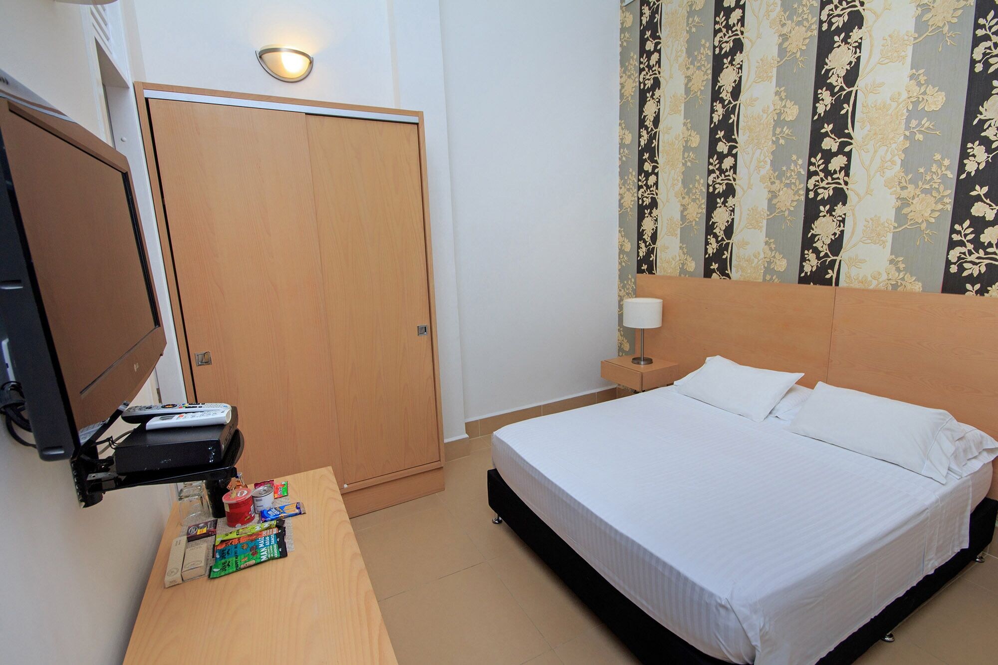 Standard, Double Bed
