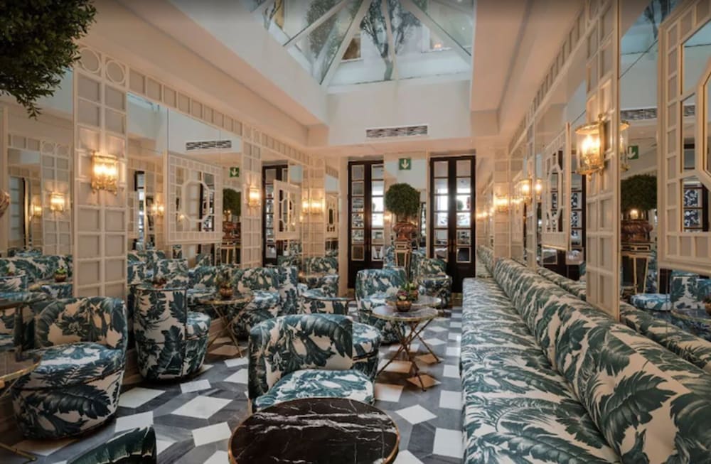Heritage Madrid Hotel 41/77