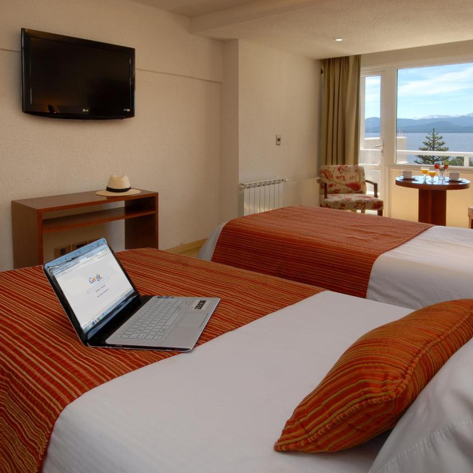 Hotel Tirol 24/28