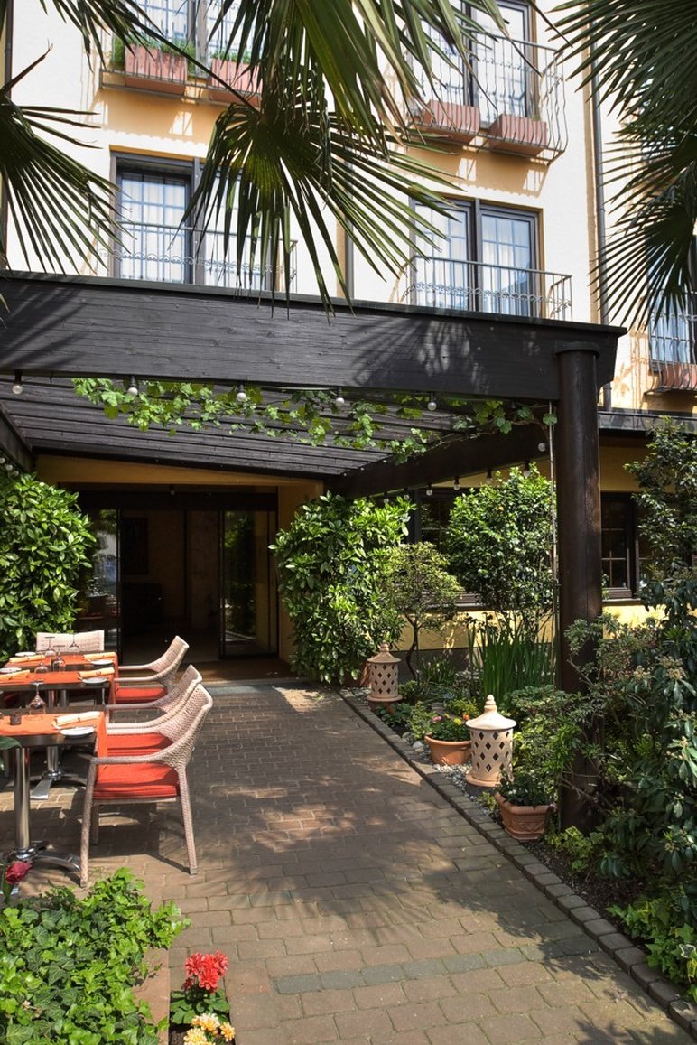 Hotel Restaurant Bommersheim 1/11