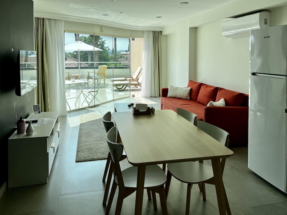 Arkk Homes 52/79