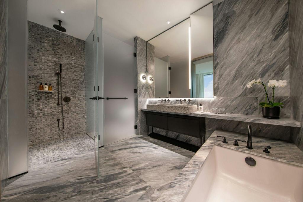 1 Bedroom, Residence, Penthouse, King Bed, Skyline View, Club Floor، The Ritz-Carlton New York, NoMad 2/3