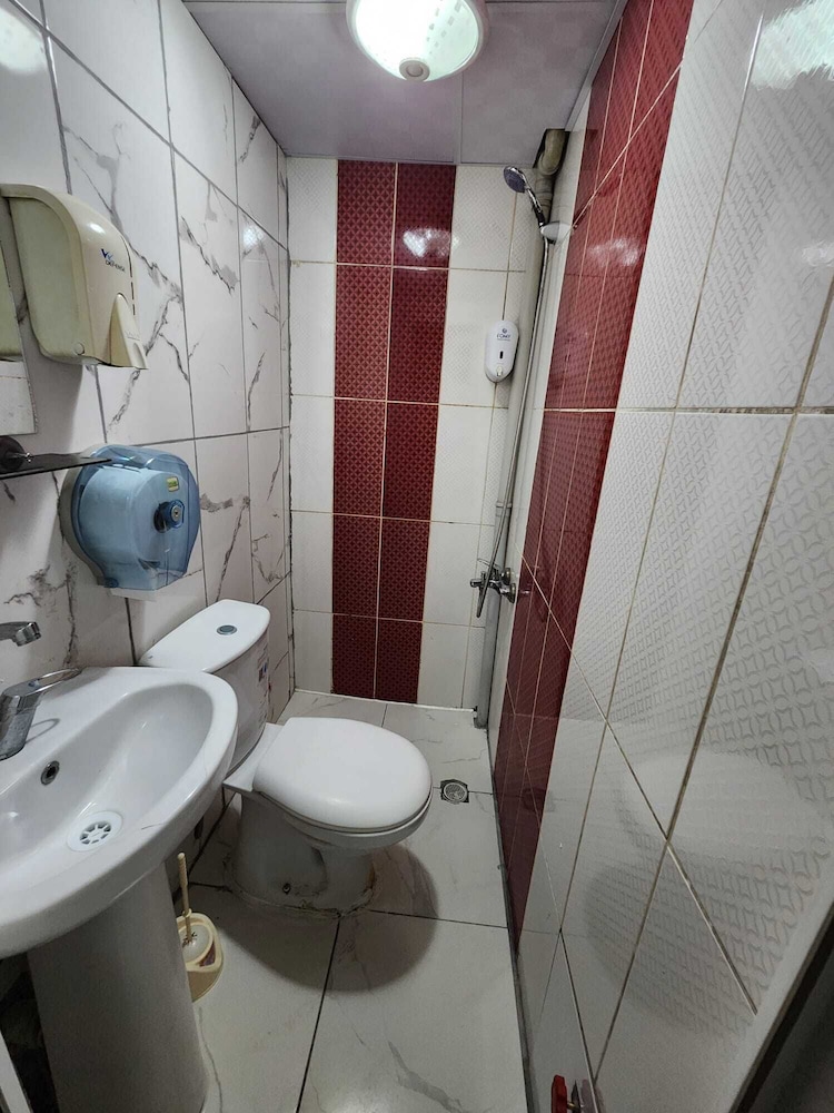 Mevlevi Hotel 44/50