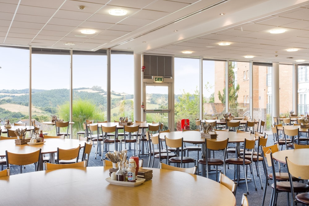 University of Exeter Holland Hall 34/50