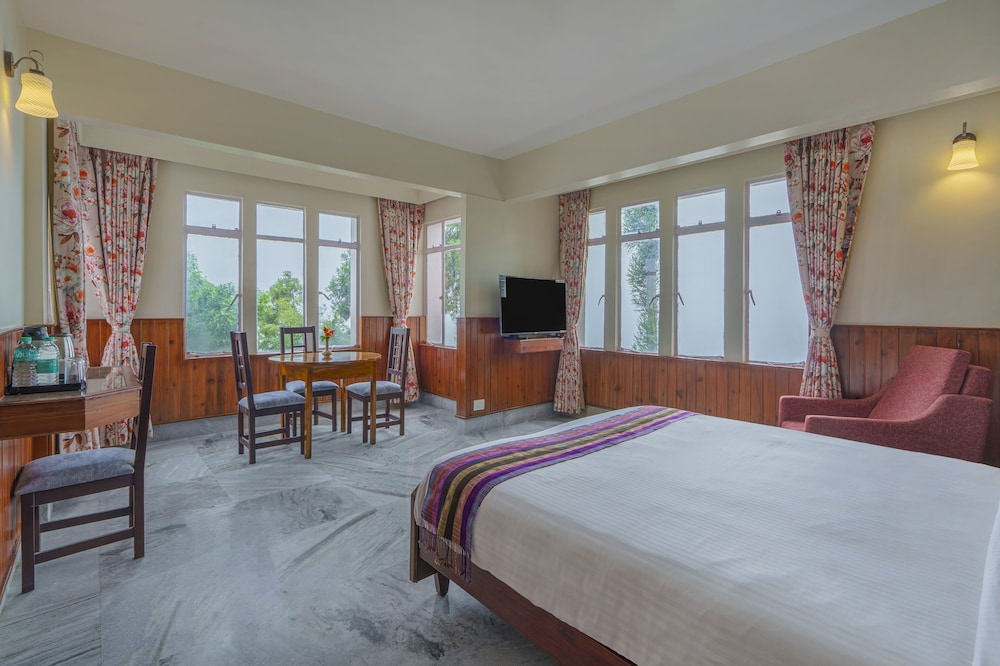 Sterling Park Kalimpong 20/50