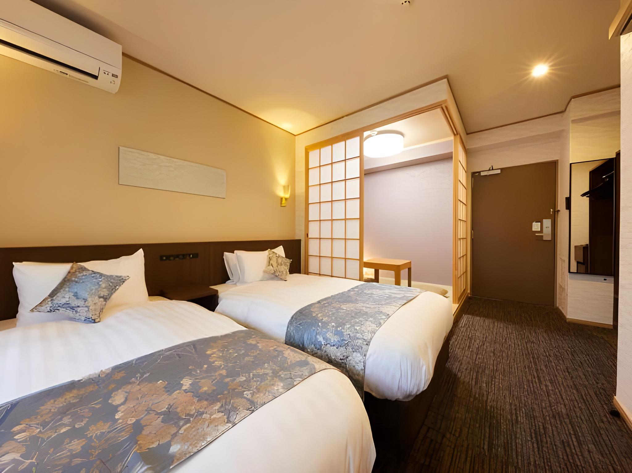 Japanese, Superior, Twin Beds