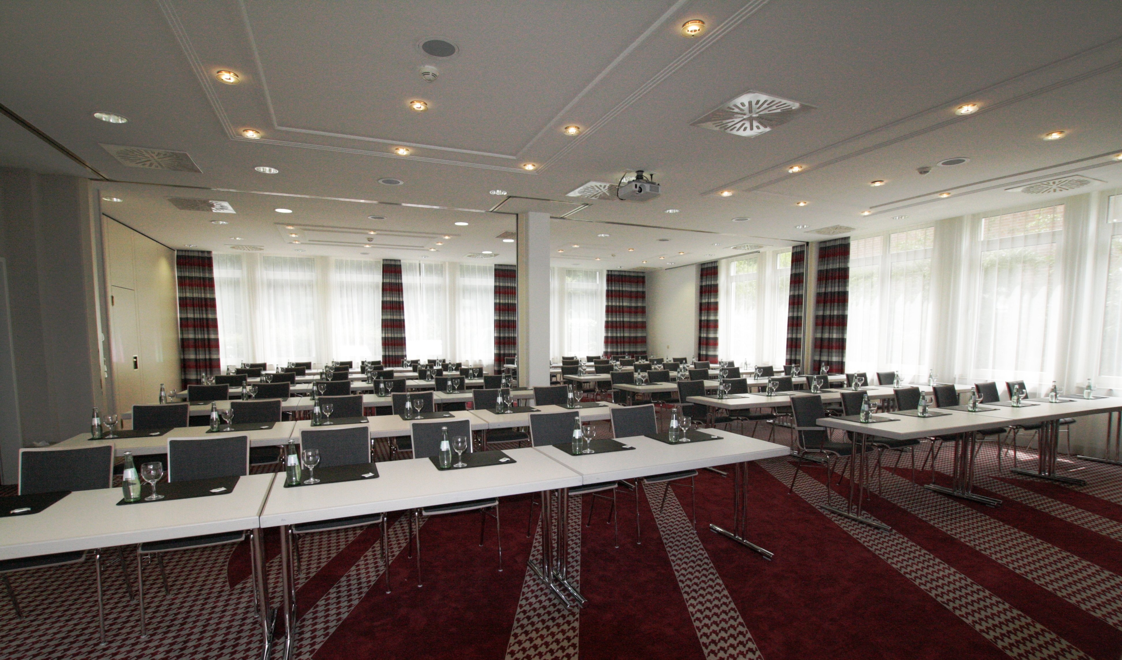 Holiday Inn Frankfurt Airport Neu Isenburg 47/55