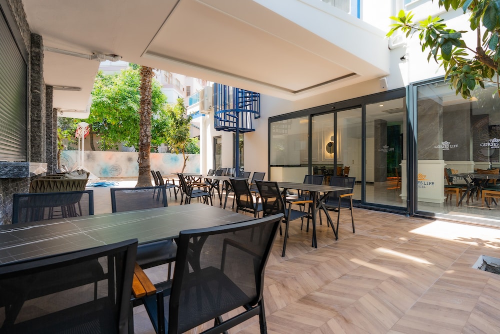 Gurses Life Hotel 36/50