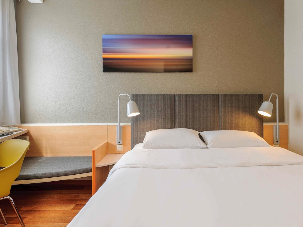 IBIS FRANKFURT MESSE WEST 26/61