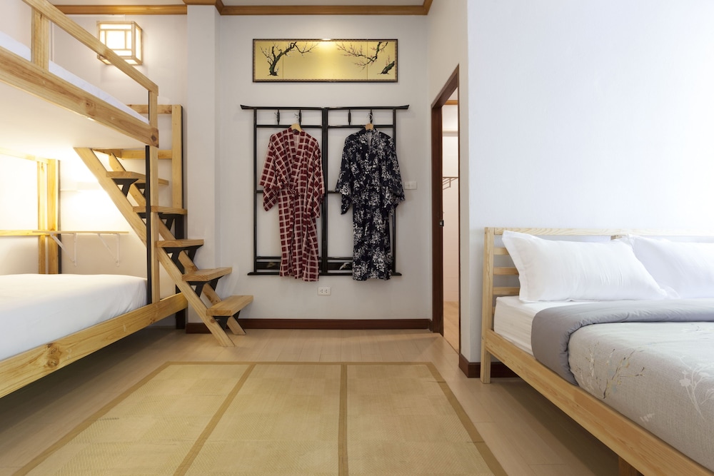 Haikin Ryokan 25/50