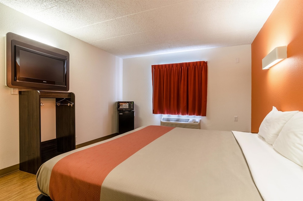 Motel6 York, NE 22/66