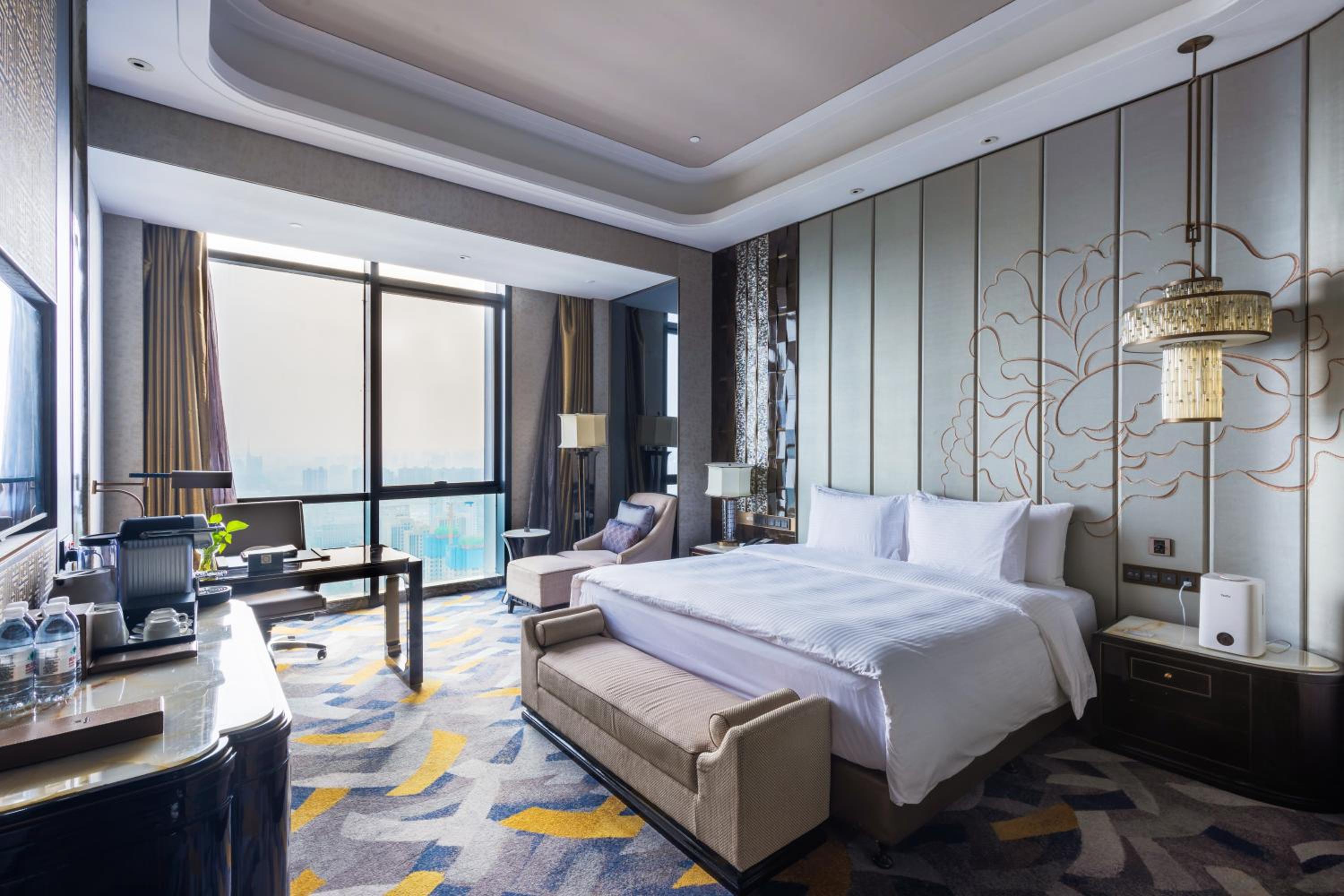 غرفة ديلوكس بسرير كينج، Wanda Vista Zhengzhou 2/2
