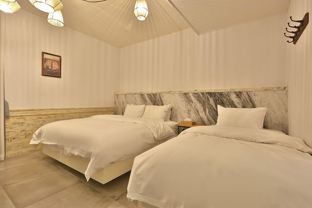 February Hotel Kimhae 10/51