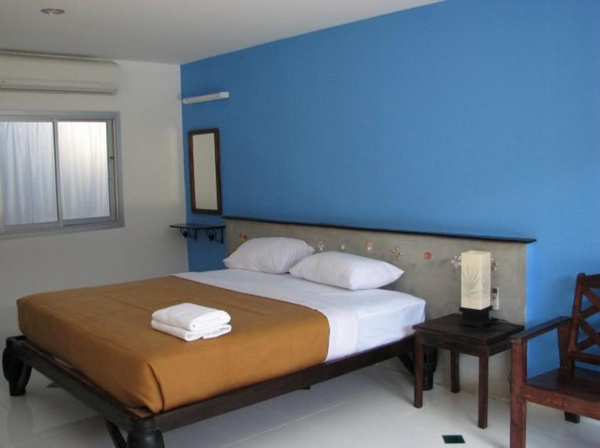 Baan Klang Noen 5/49