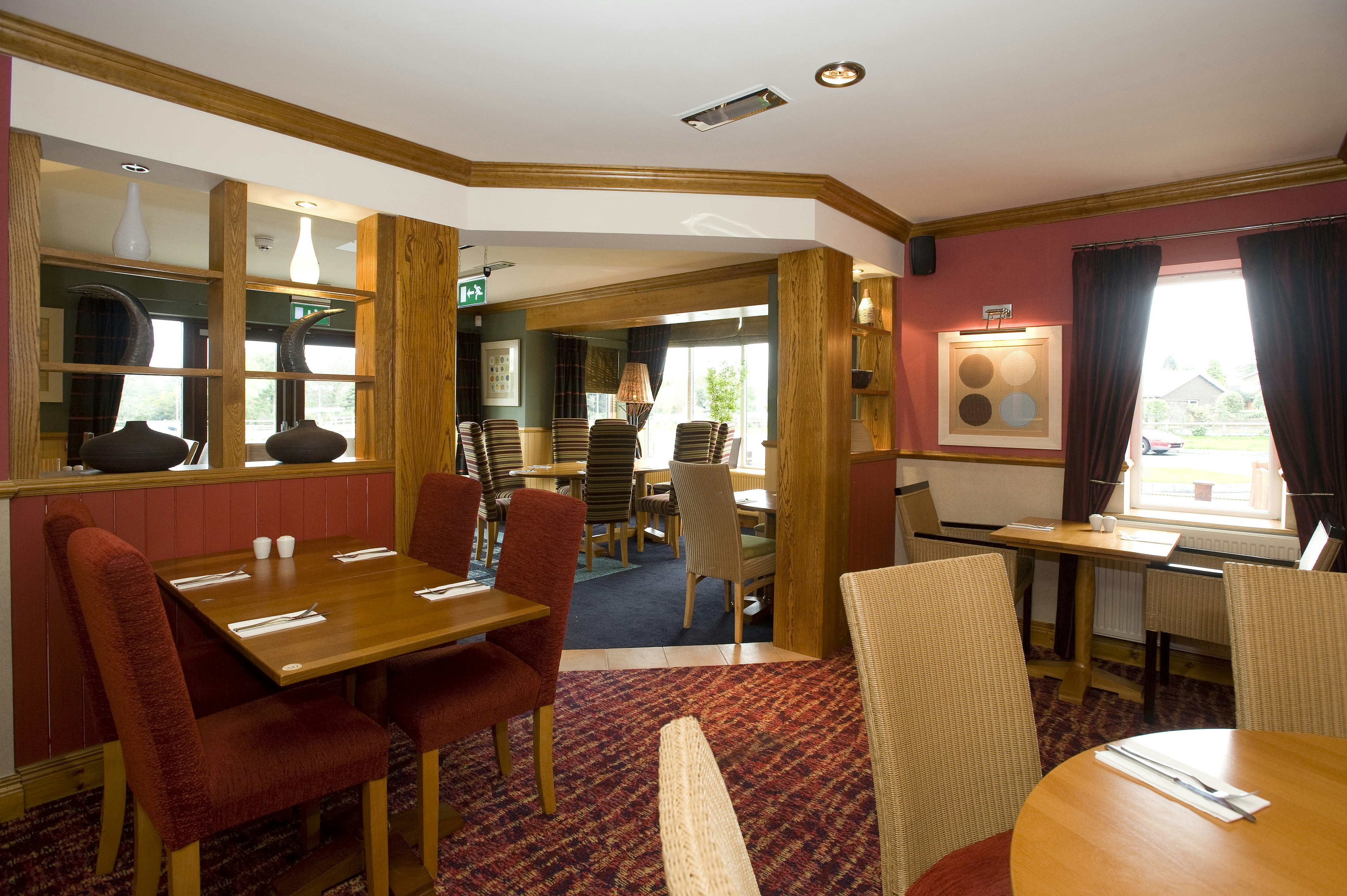 Premier Inn Lisburn 24/33