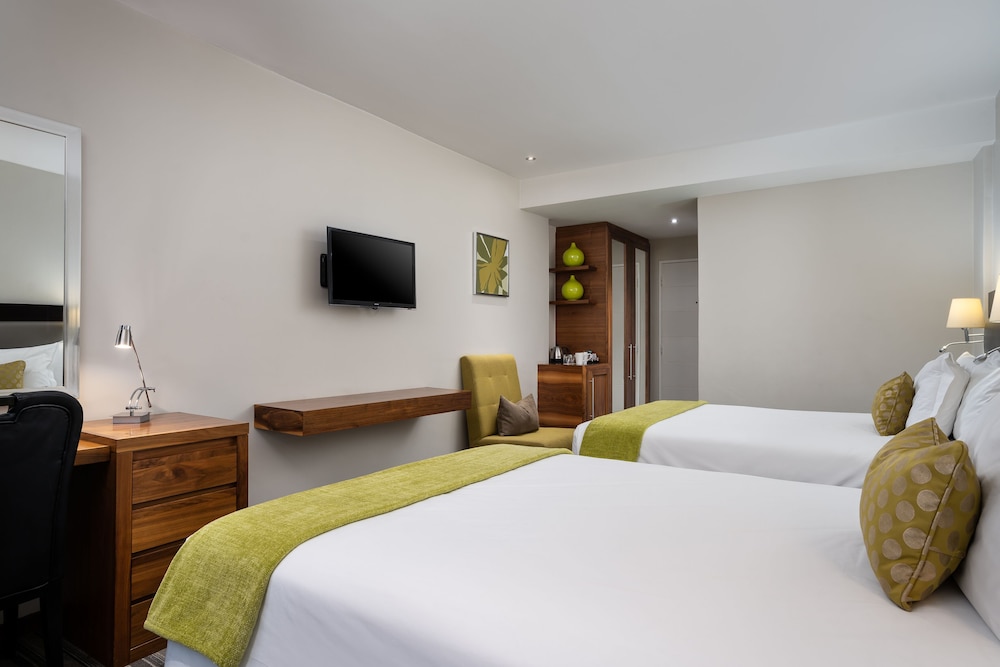 PREMIER HOTEL MIDRAND 20/67