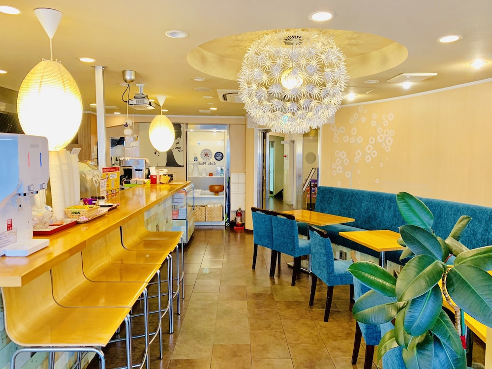 TOKYO PLAZA HOTEL 43/49