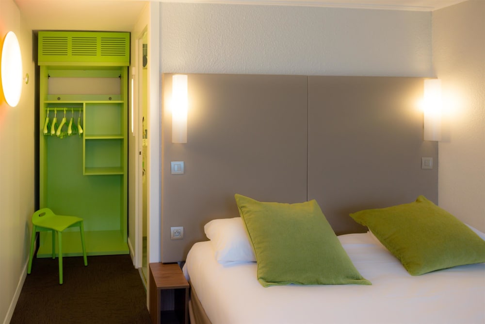 Hotel inn Design Laval ex Campanile 20/31