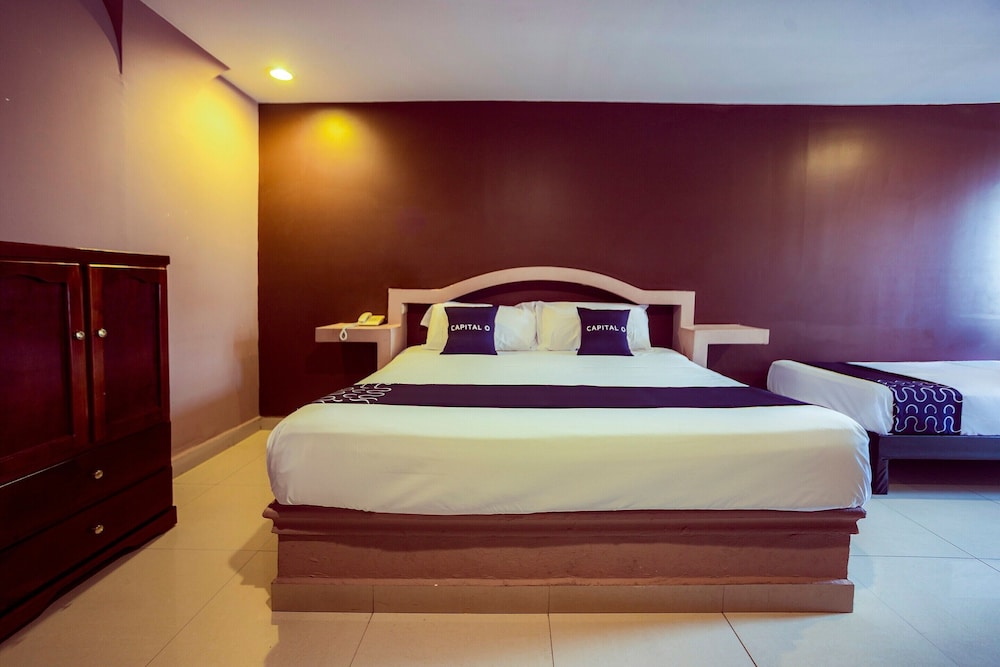 Standard, Quadruple, 2 Double Beds