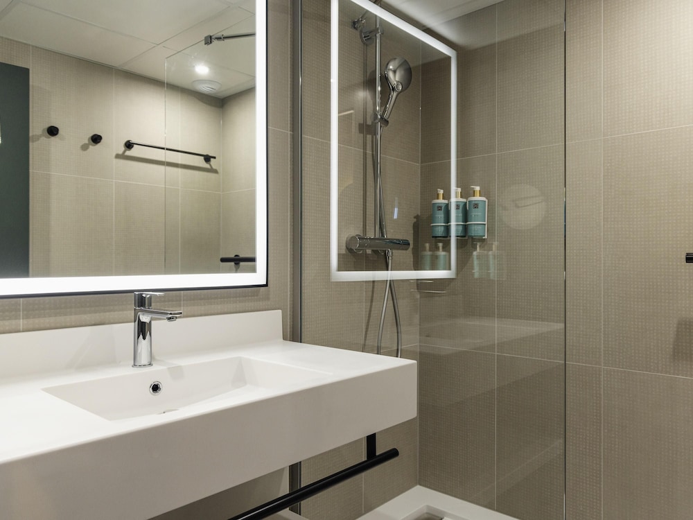 Novotel Paris Suresnes Longchamp 44/48