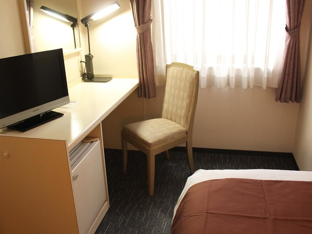 Hotel Livemax BUDGET Chofu Ekimae 16/33