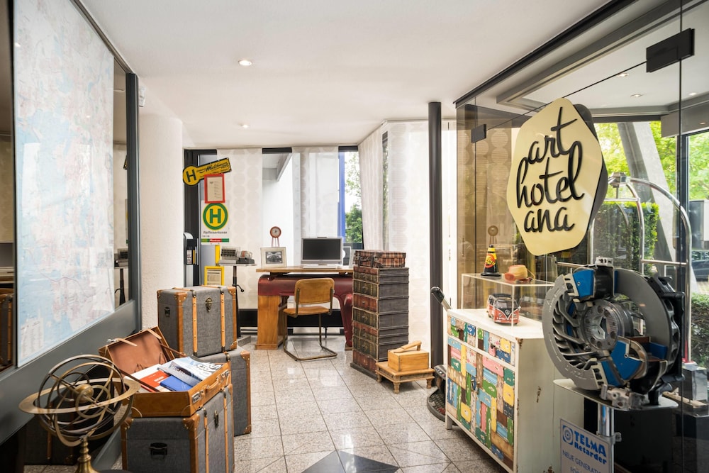 ANA Neotel, Trademark Collection by Wyndham 47/77