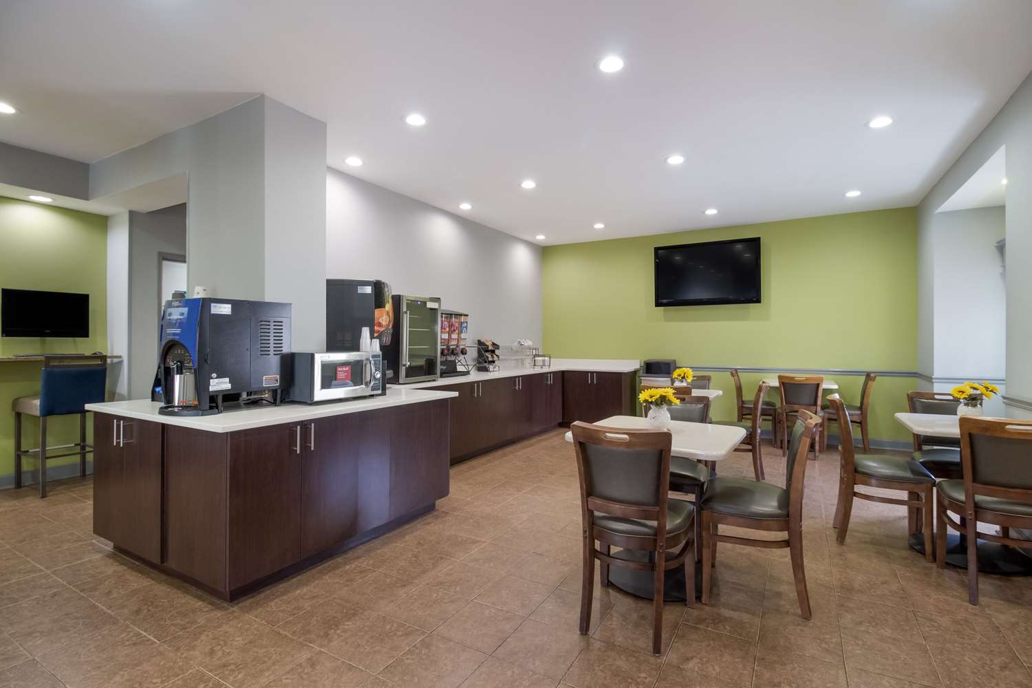 Quality Inn Shallotte near Ocean Isle Beach 31/42