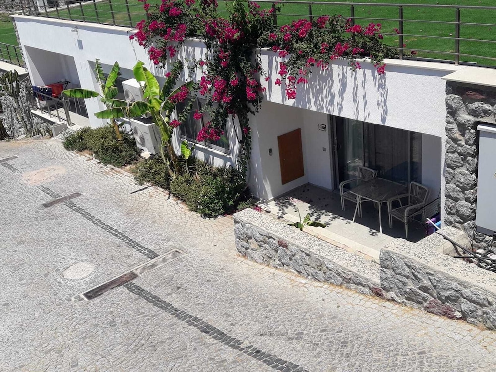 Degirmenburnu Residence 58/68