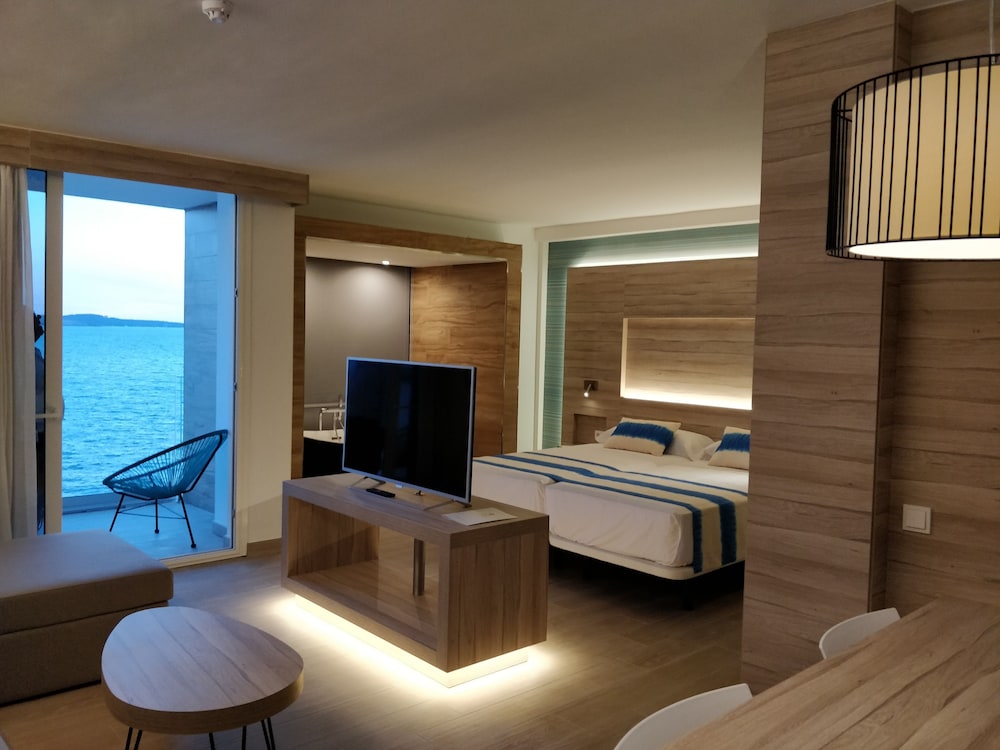 Sol Bahia Ibiza Suites 17/41