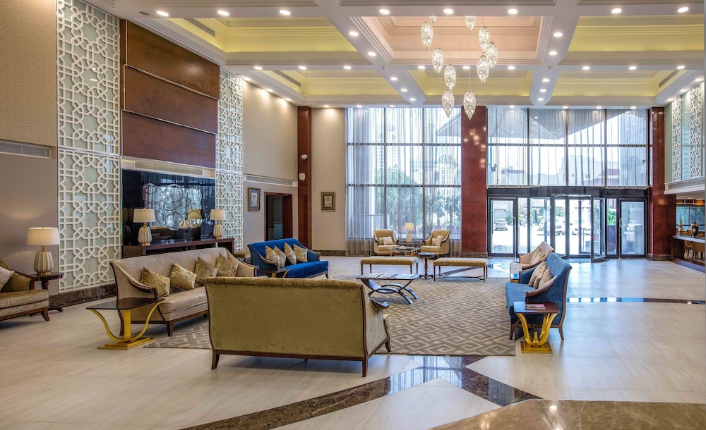 Gulf Court Hotel 33/50