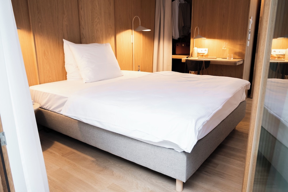 Das Kaya Hotel I Stuttgart Airport Messe 11/50
