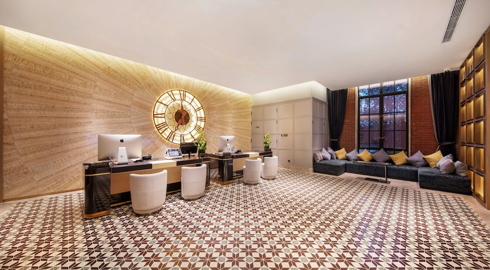 Melia Shanghai Parkside 6/57